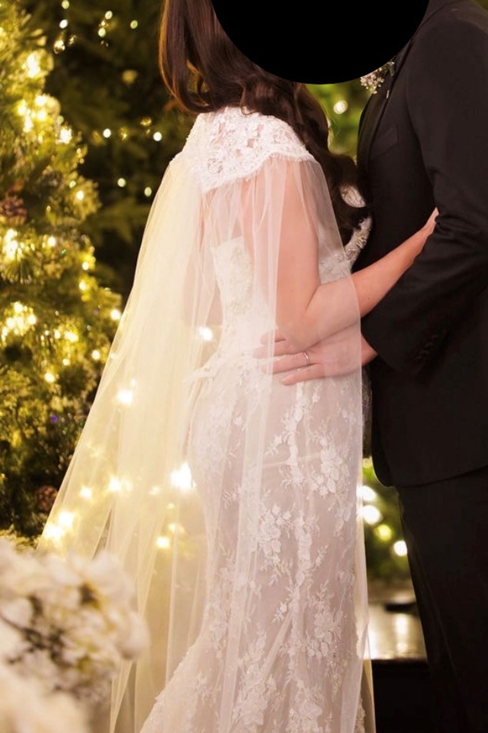 Tom Sebastien Antonia with Cape 4