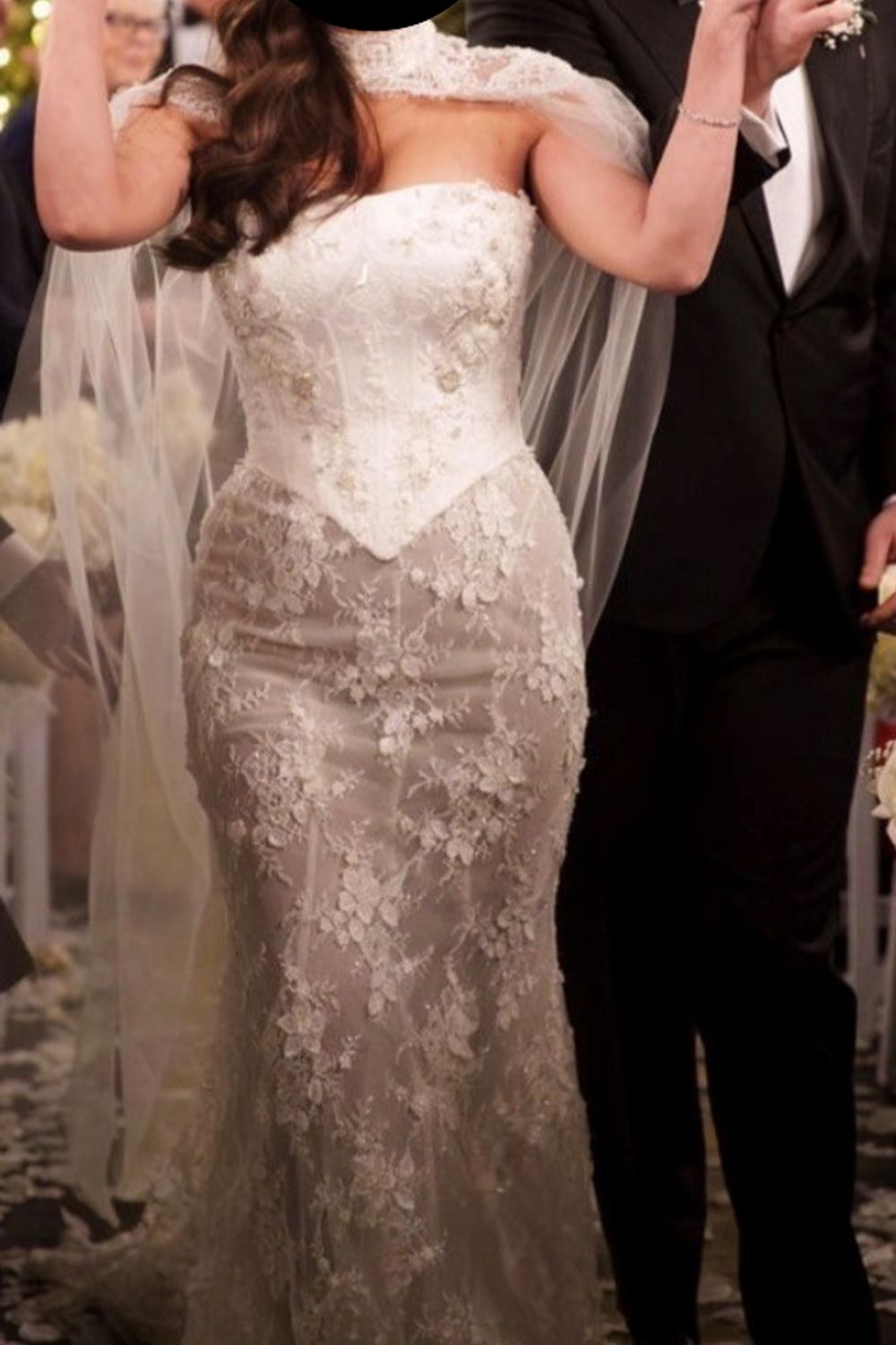 Tom Sebastien Antonia with Cape 5