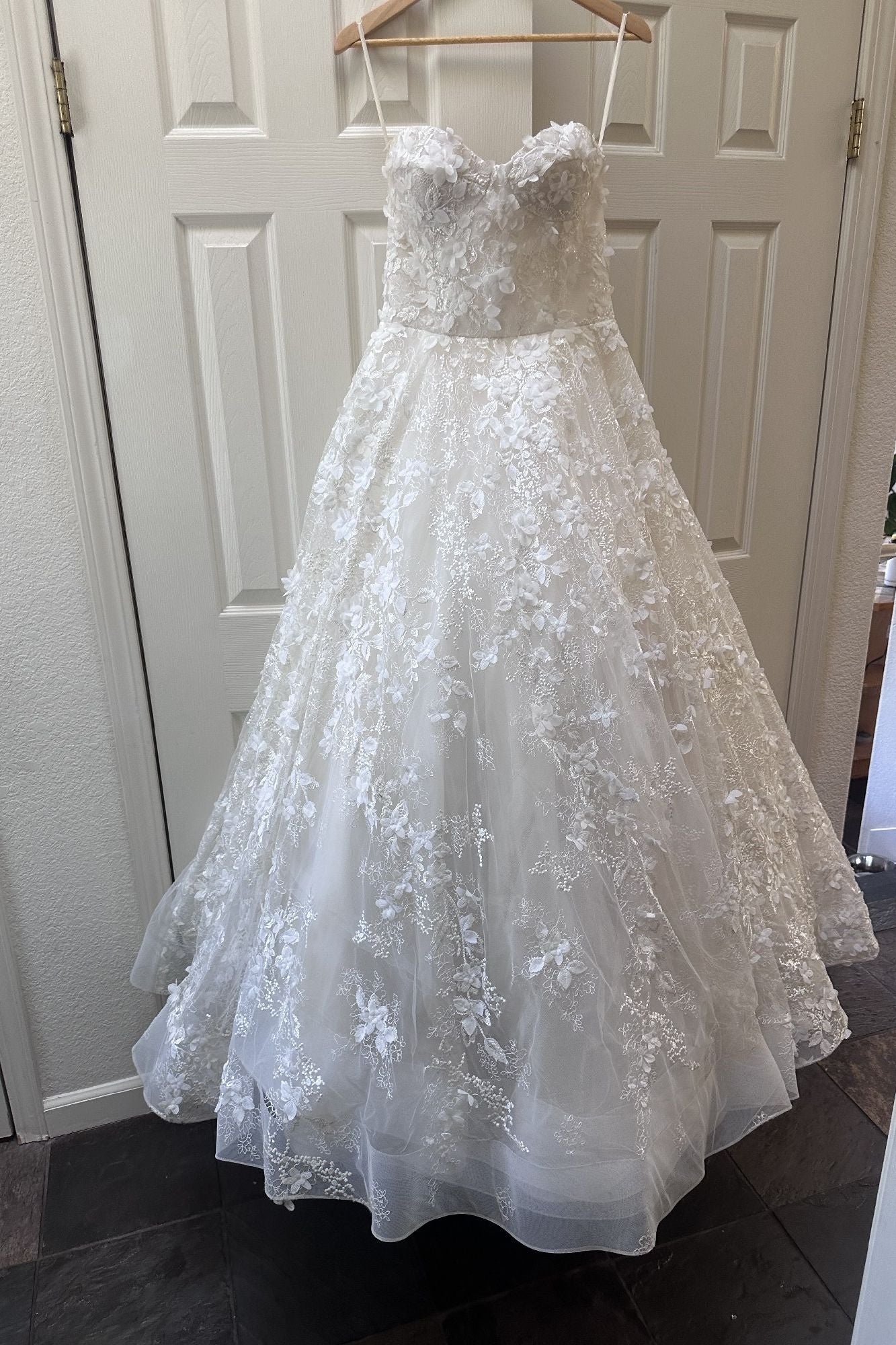Lazaro-STYLE 32209 ESTELLE-1