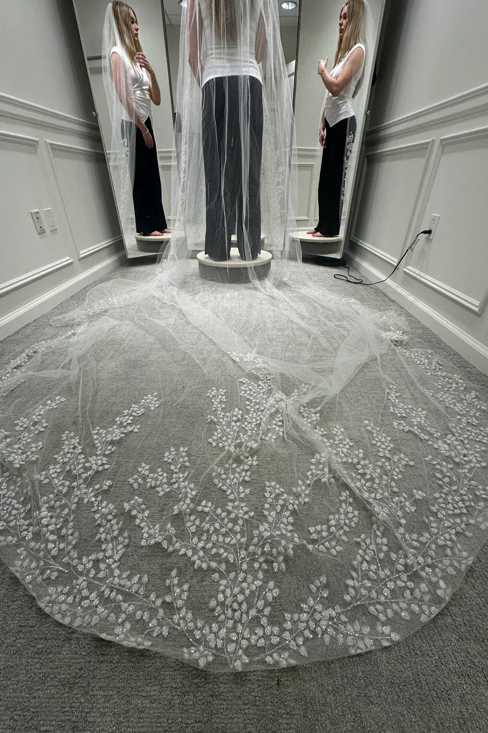 Randy Fenoli Goddess with Veil 11