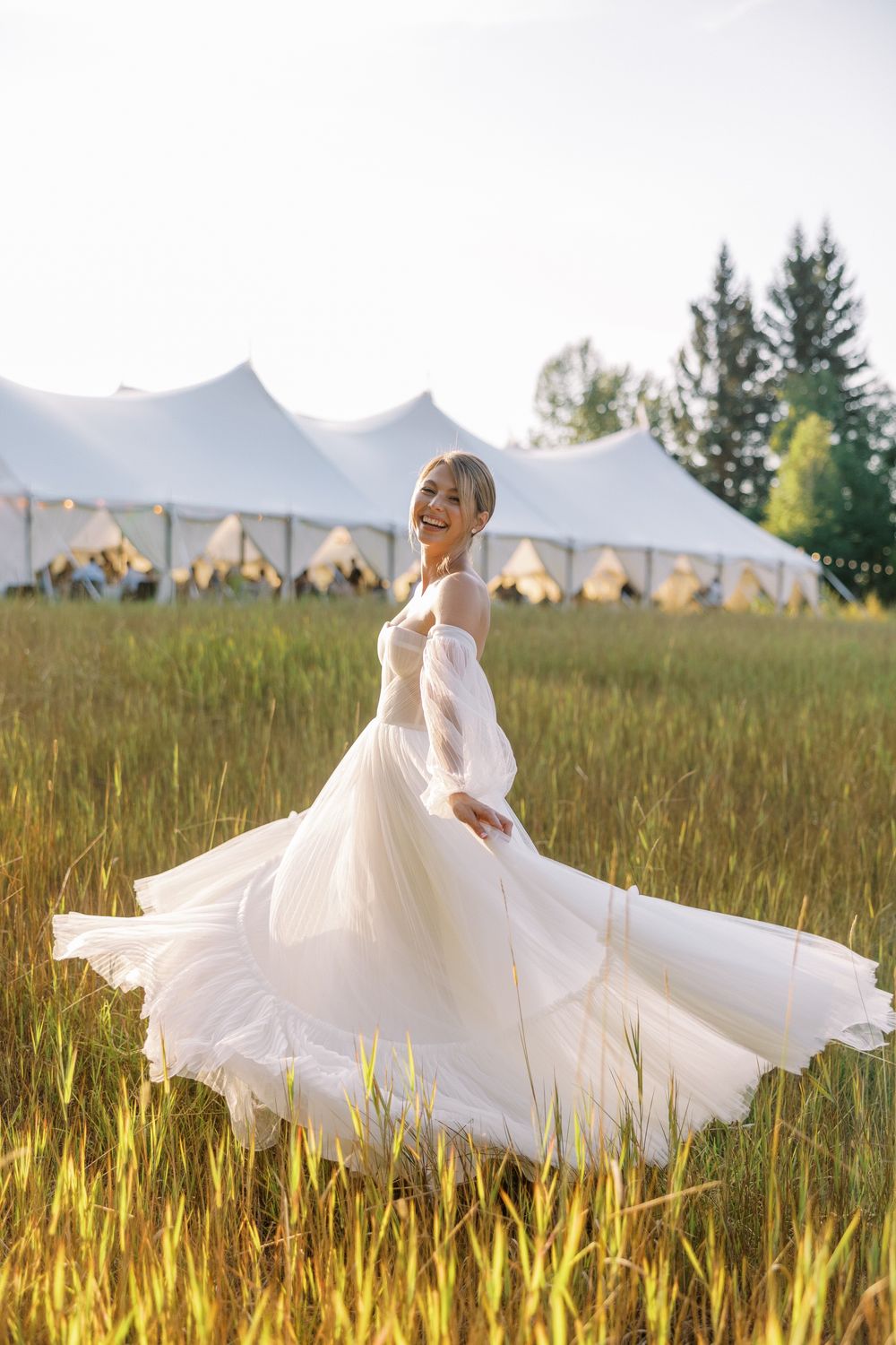 Alena Leena Bridal Armeria 1