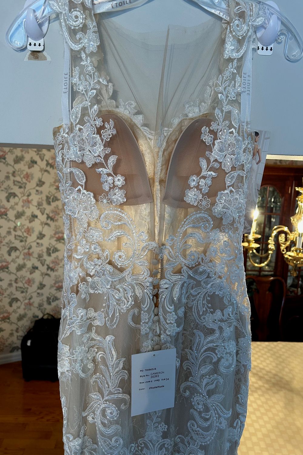 Enzoani Etoile Cameron with Veil 6