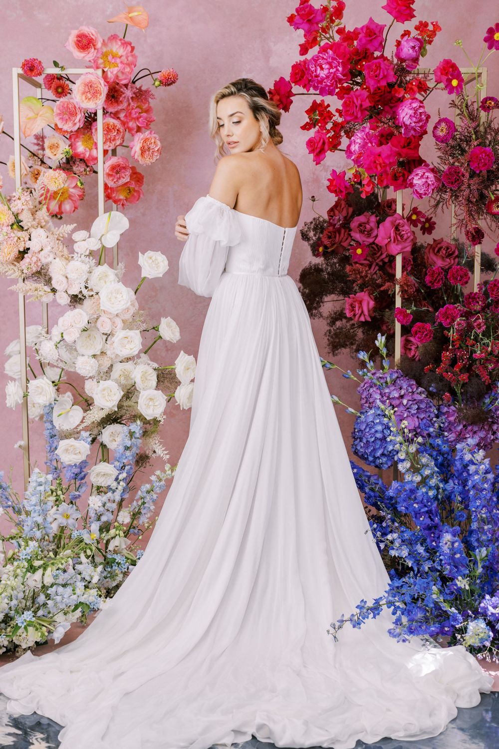 Lee Petra Grebenau Sophie with Sleeves 1