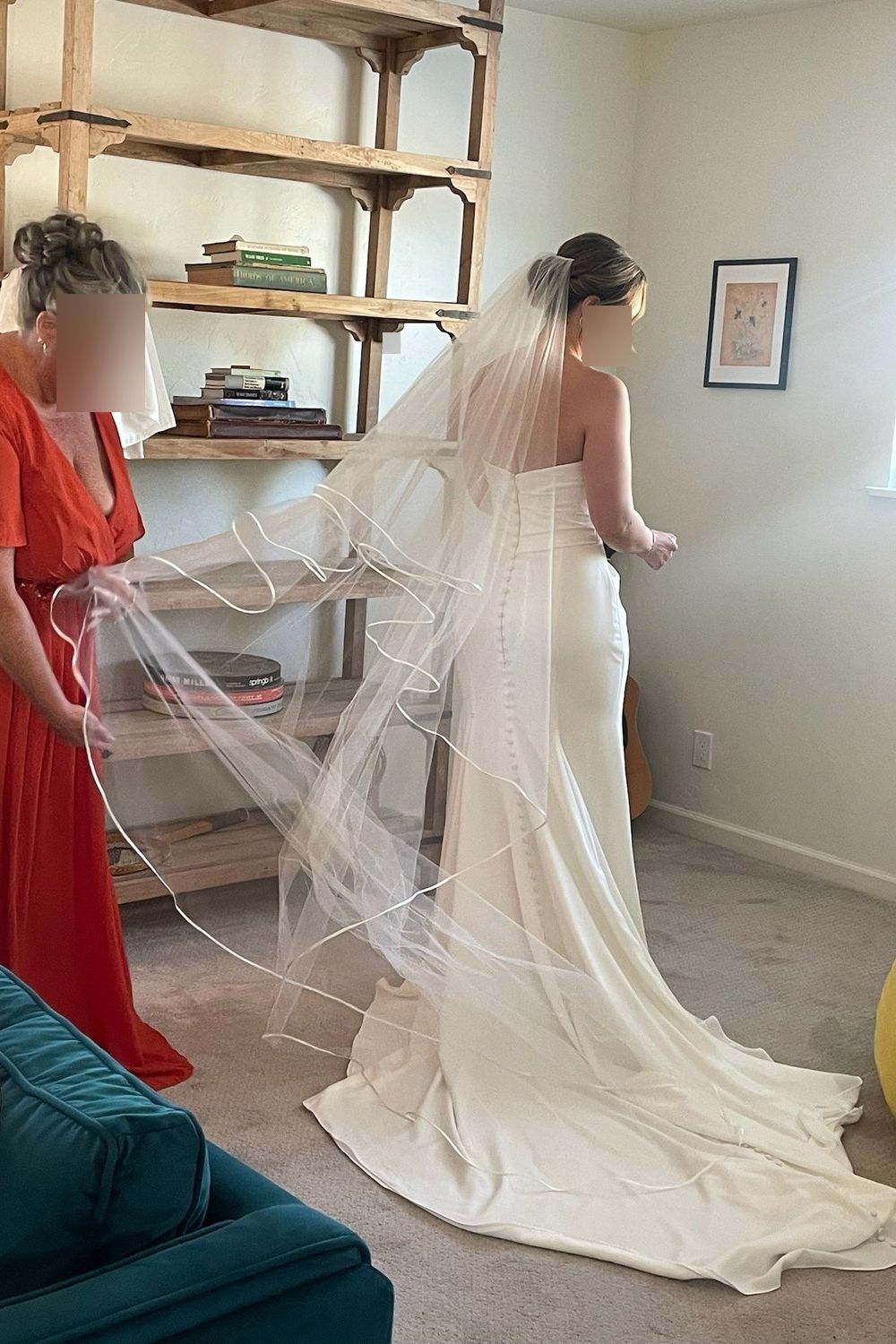 Mikaella 2435 with Veil 2