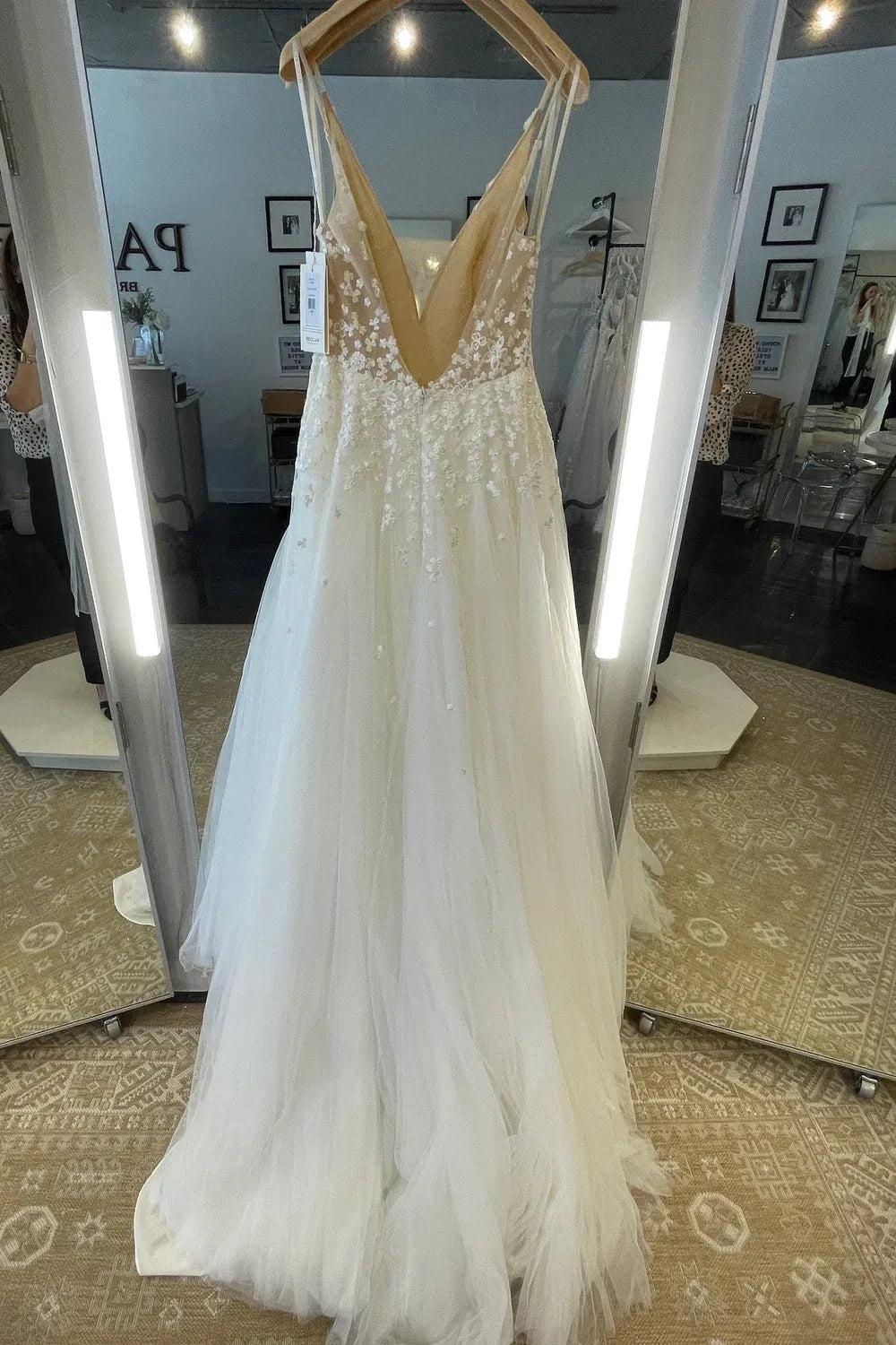 Beccar Laurel 6