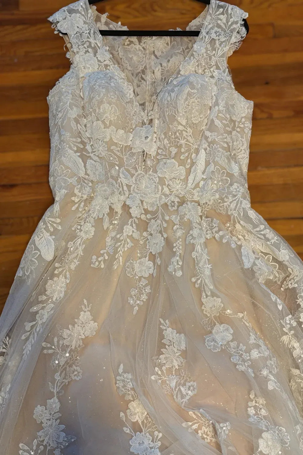 Castle Couture AZO98B 3