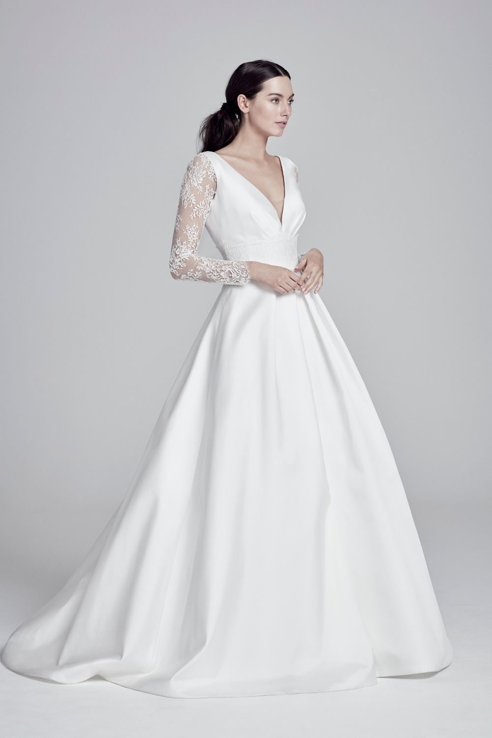Never Worn Suzanne Neville Beatrix Wedding Dress Never Worn Suzanne Neville Beatrix Wedding Dress