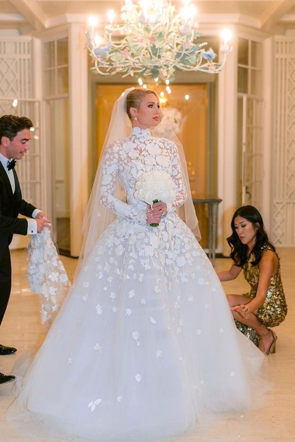 Never Worn Oscar de la Renta Custom Paris Hilton Dress Wedding Dress Never Worn Oscar de la Renta Custom Paris Hilton Dress Wedding Dress