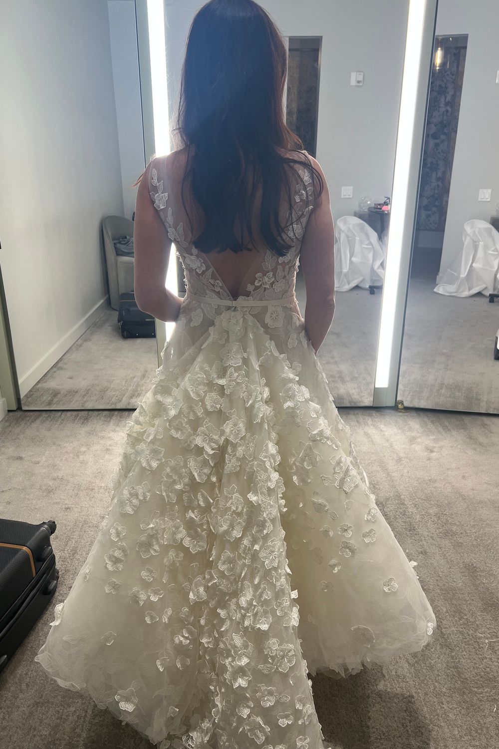 Mira Zwillinger Suri 0