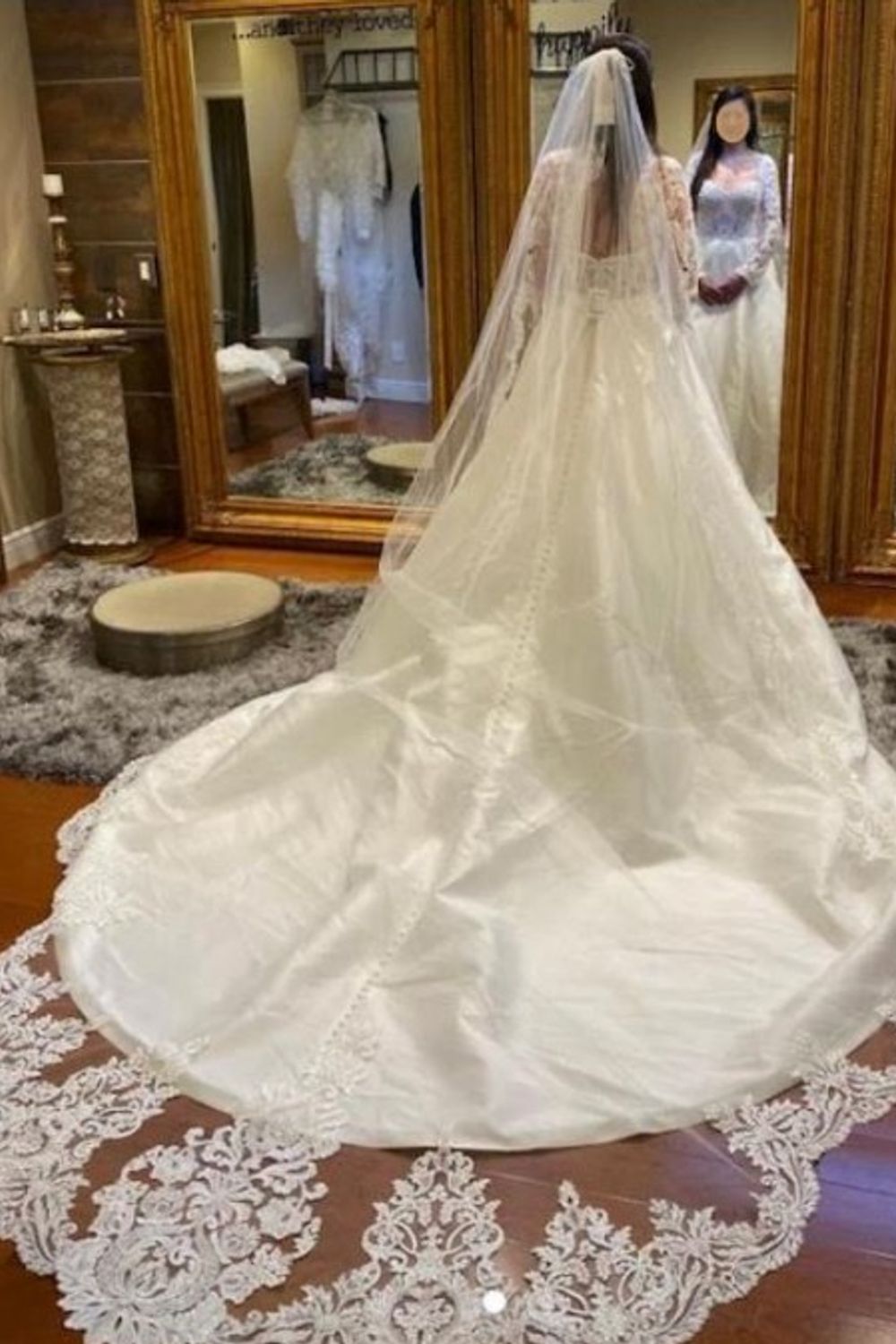 Martina Liana 42006 with Veil 3