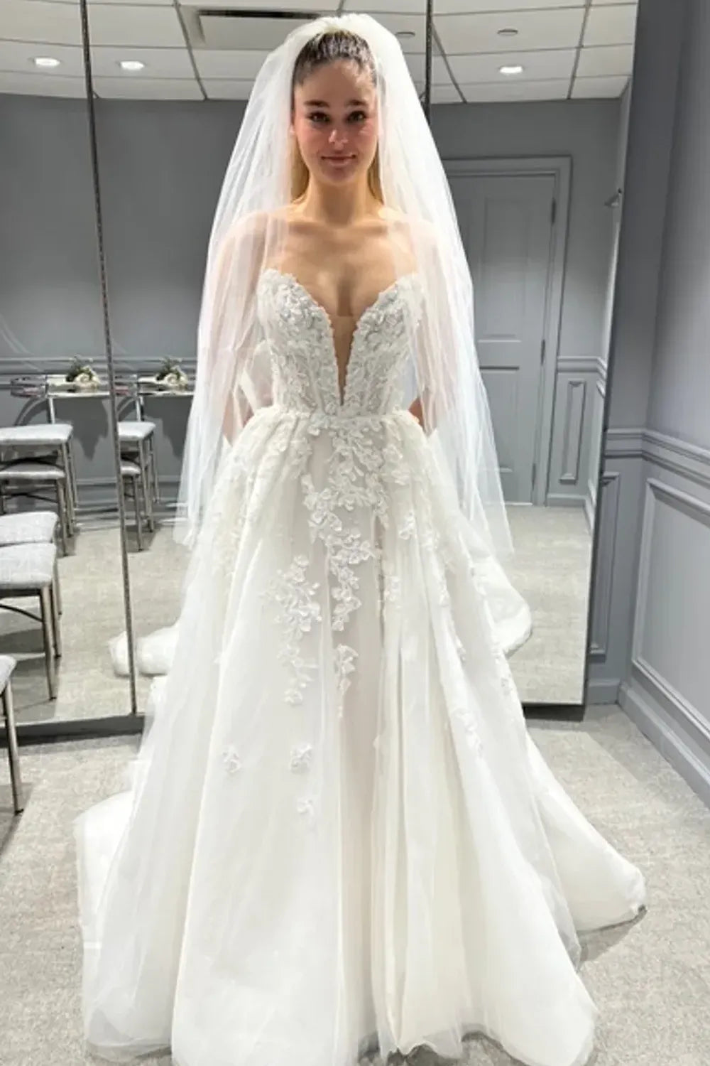 ErmenegildoZegna COUTUREオックスメダリオン7 1/2EE Never Worn Martina Liana 1715 with Veil Wedding Dress