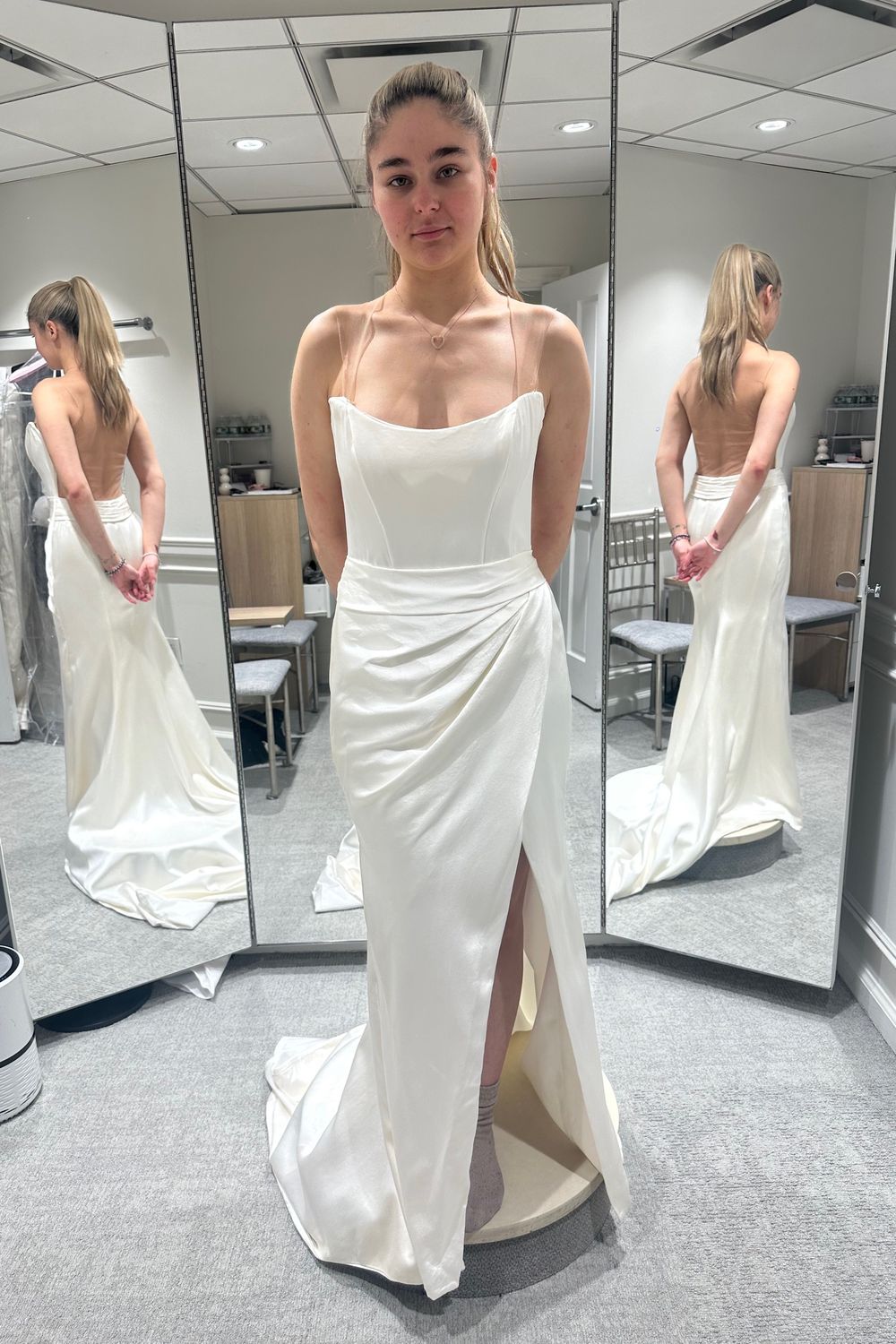 Ines Di Santo Margot with Veil 0