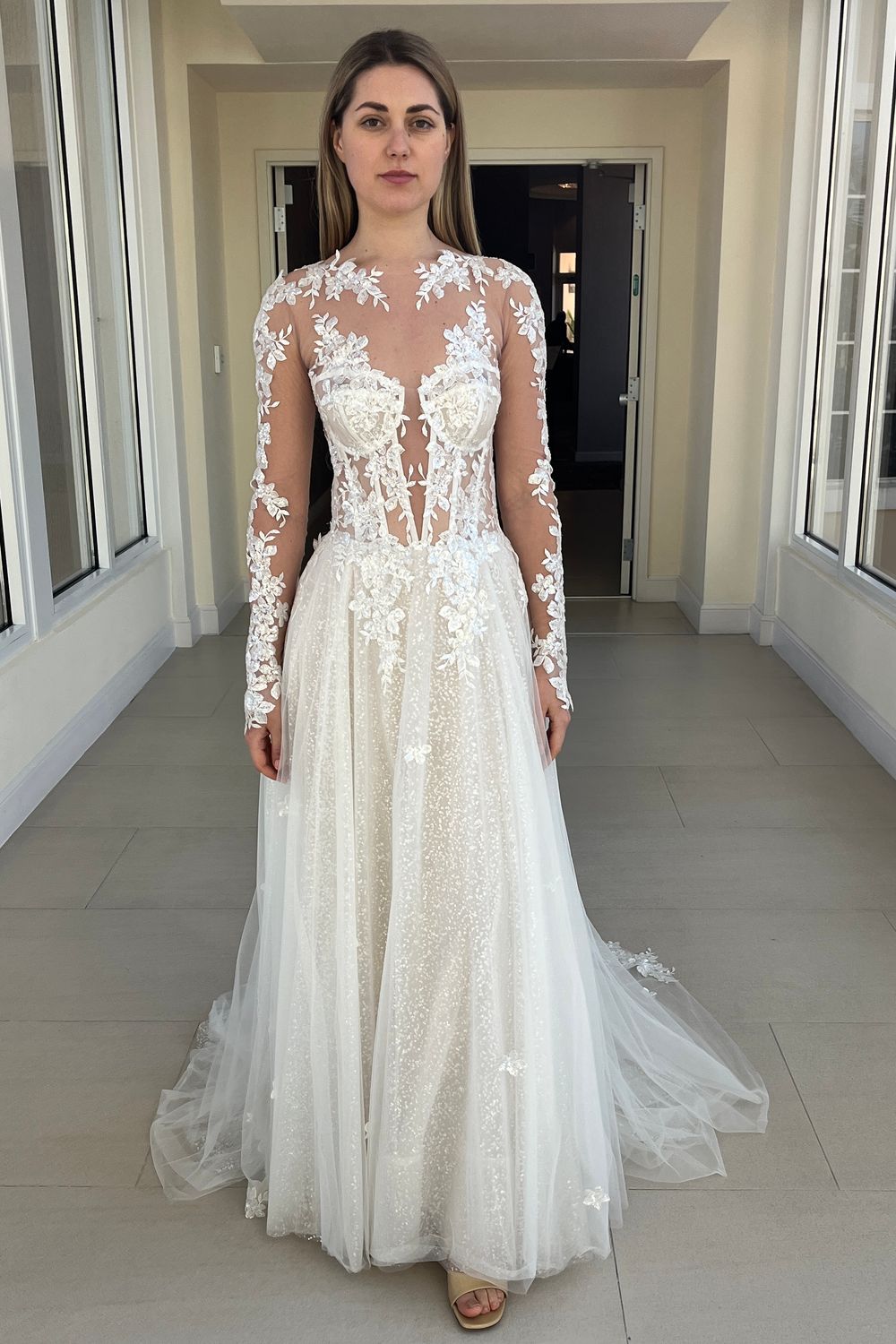 Used Pnina Tornai 4814 with Veil Wedding Dress Used Pnina Tornai 4814 with Veil Wedding Dress