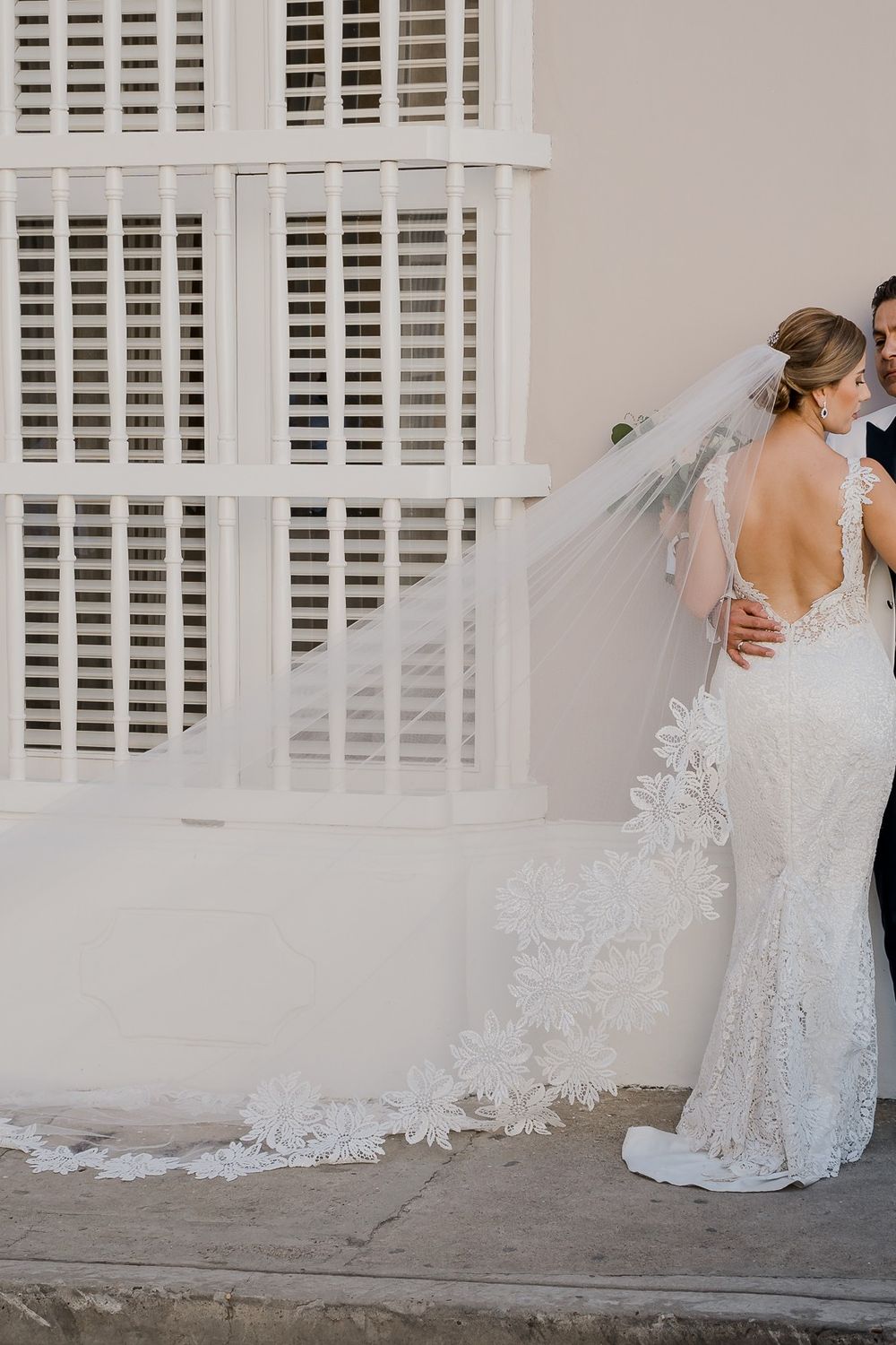 Love by Pnina Tornai 6812-14759 with Veil 9