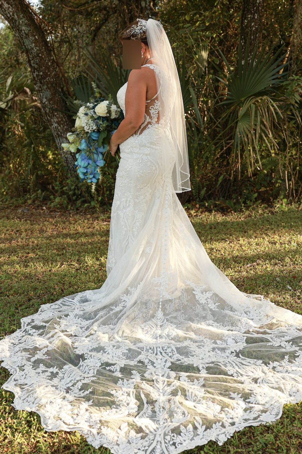 Allure Bridals A1103 with Veil 0