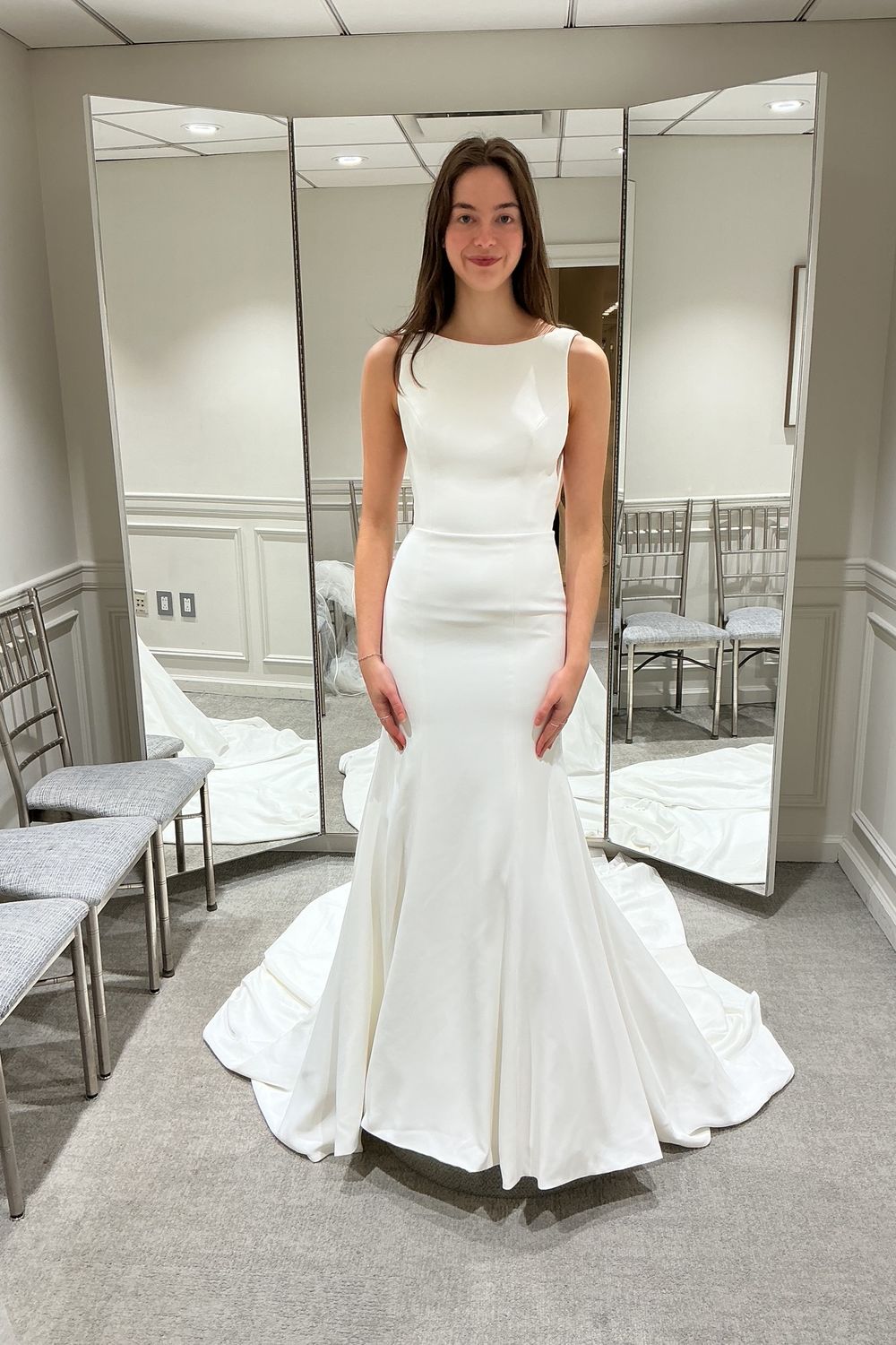 Rita Vinieris Luna with Veil 10