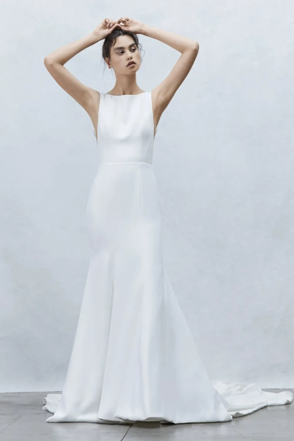 Rita Vinieris Luna with Veil 3