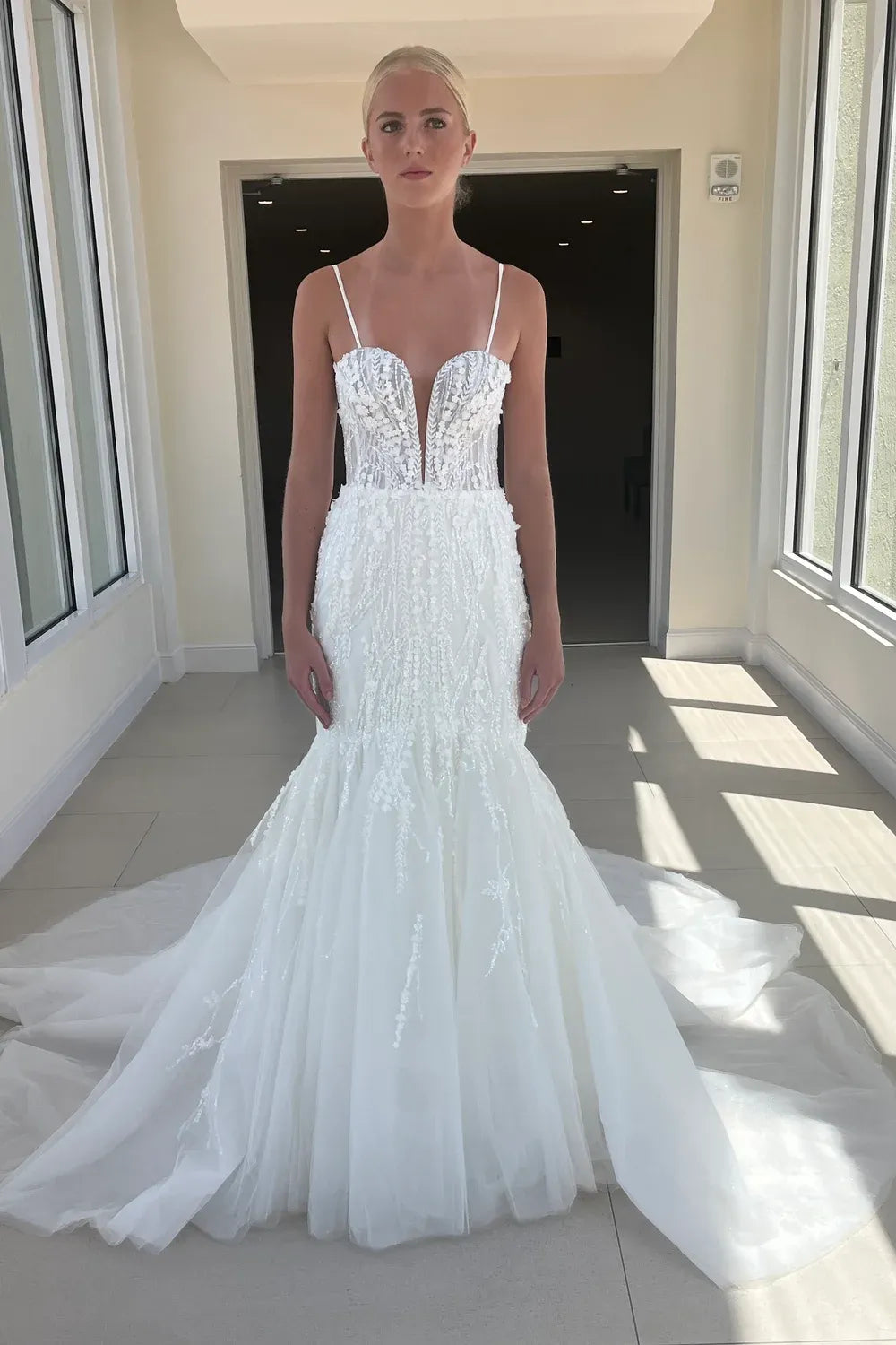 Martina Liana 1421 with Veil 9