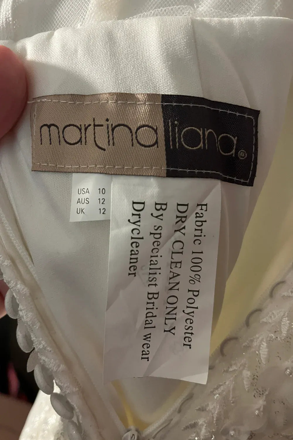 Martina Liana 1421 with Veil 11