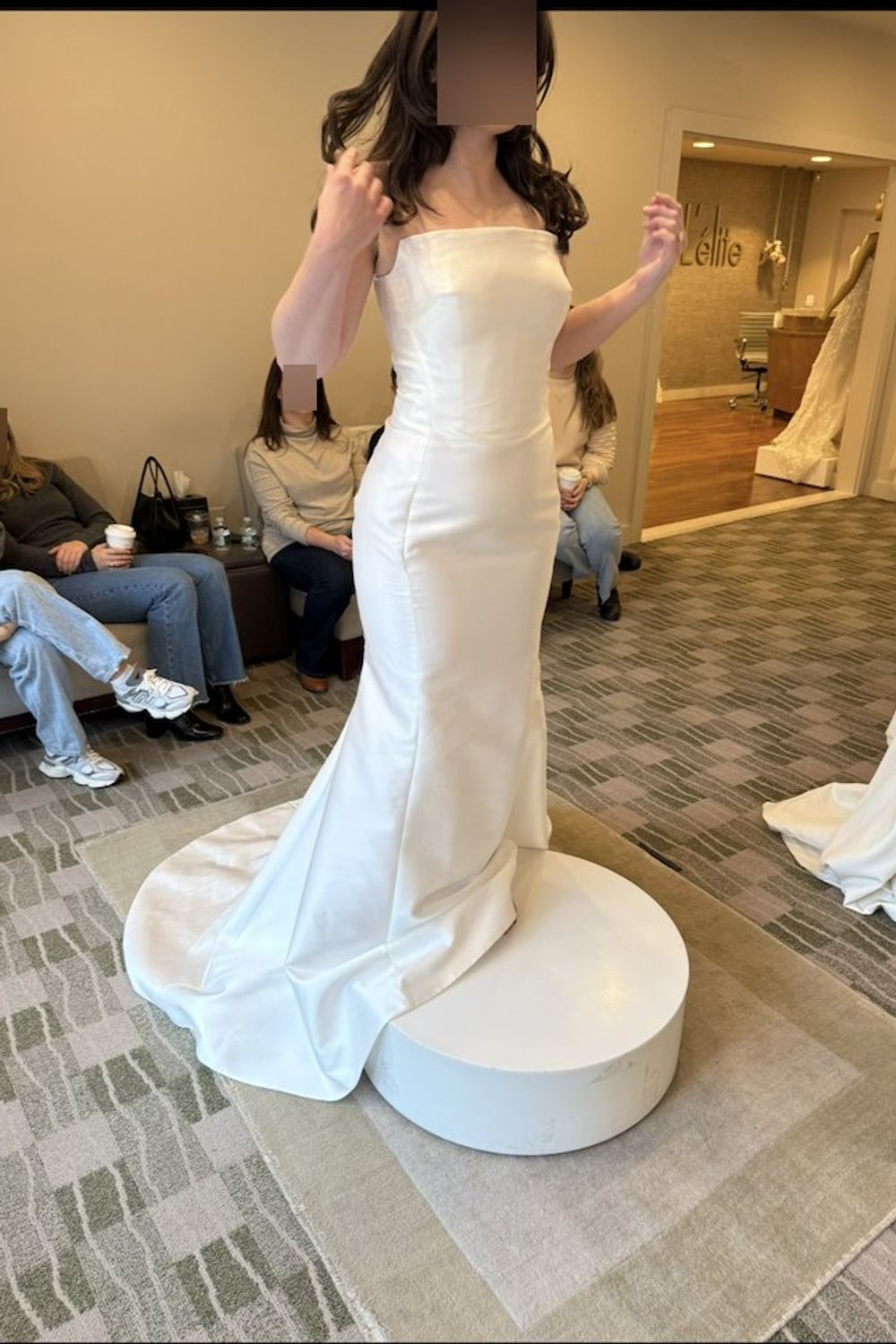 Never Worn Reem Acra Strapless Wedding Dress