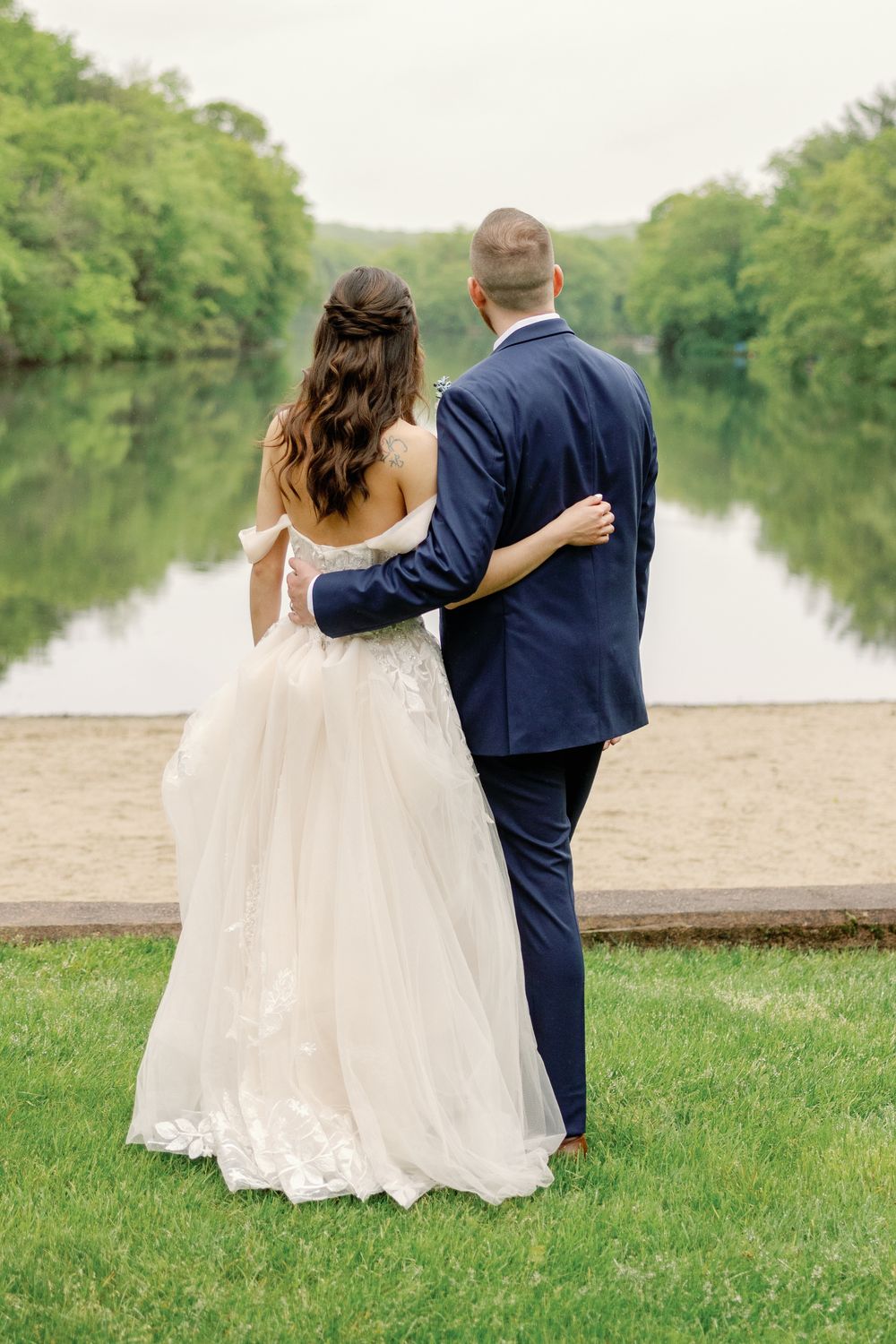Allure Bridals 9803 with Veil 3