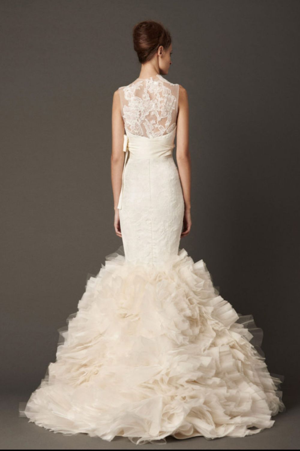 Used Vera Wang Lark Wedding Dress