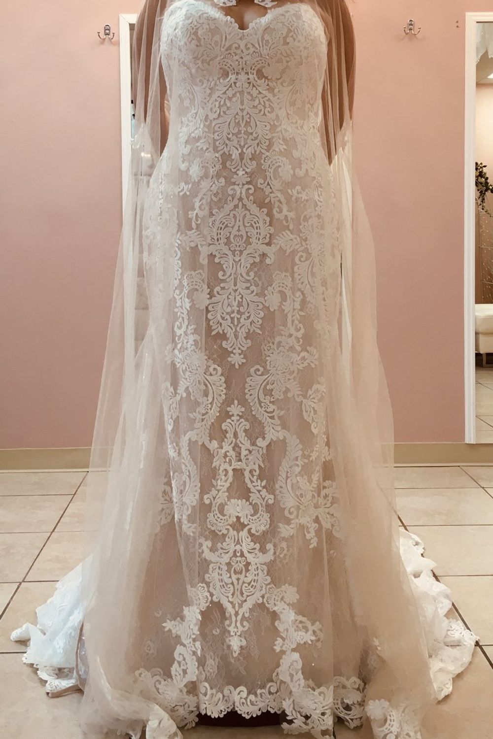 Maggie Sottero Blush latte with cape 0
