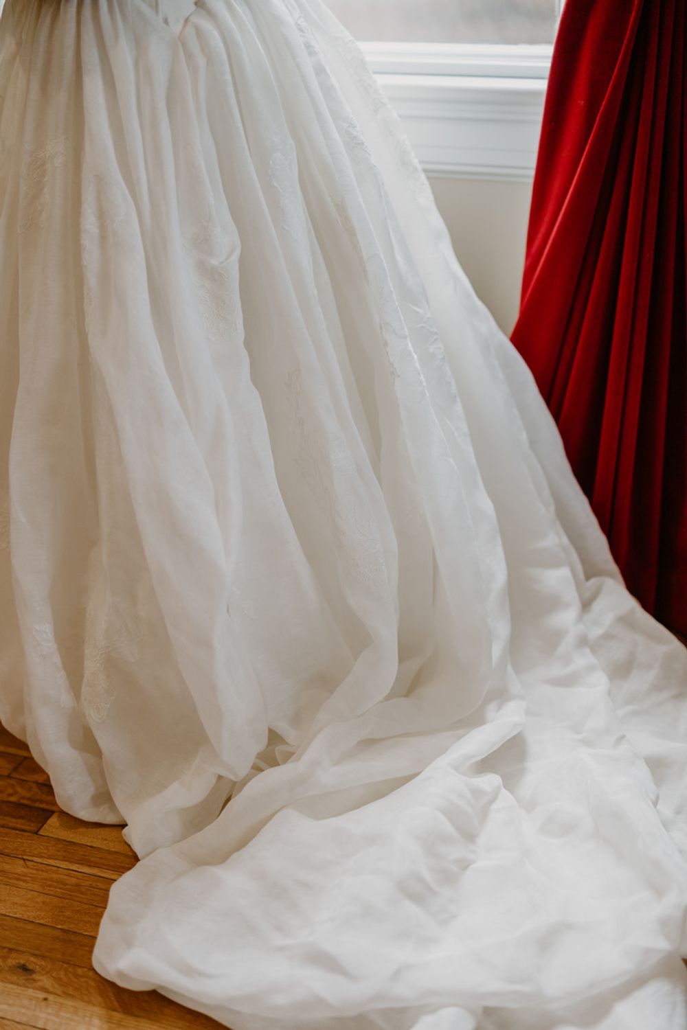 Danielle Frankel Leighton with Veil 11