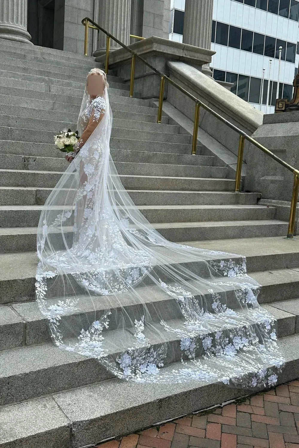 Pnina Tornai 4963T with Veil 3