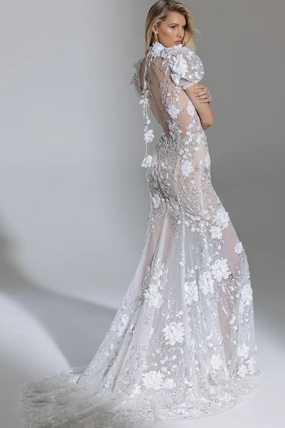 Pnina Tornai 4963T with Veil 11