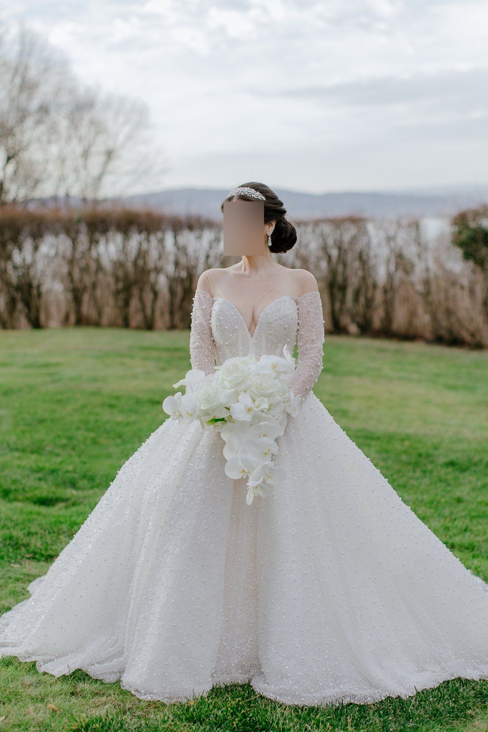 Rita Vinieris Semi-Custom Emma/Teagan Style with Veil 0