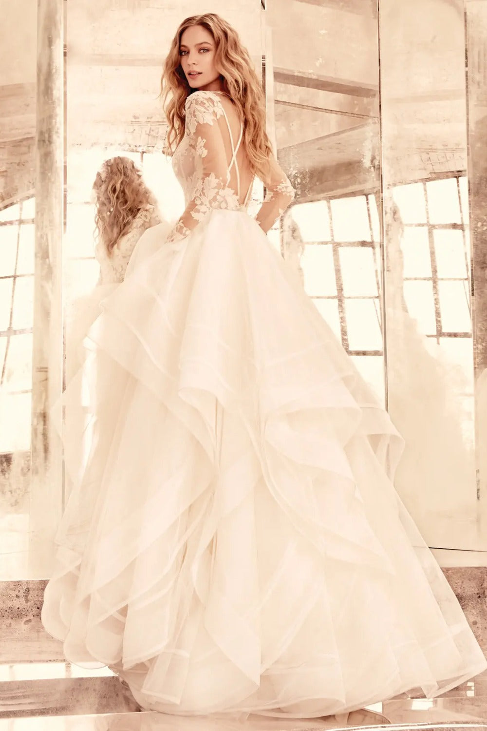 Hayley paige tulle wedding dress hotsell