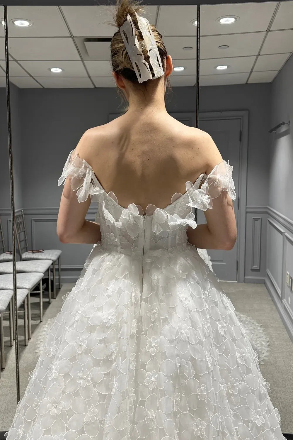 Monique Lhuillier Regency 7