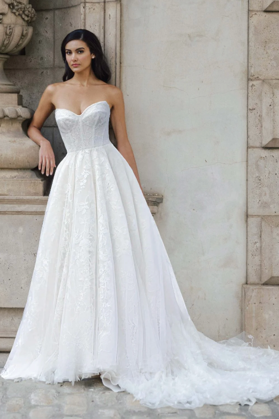 Used Anne Barge WOODRUFF-NE