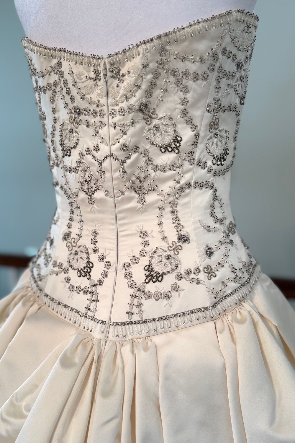 Reem Acra Timeless 3