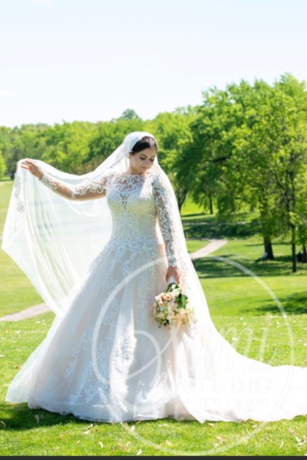 Custom-Ball gown-0