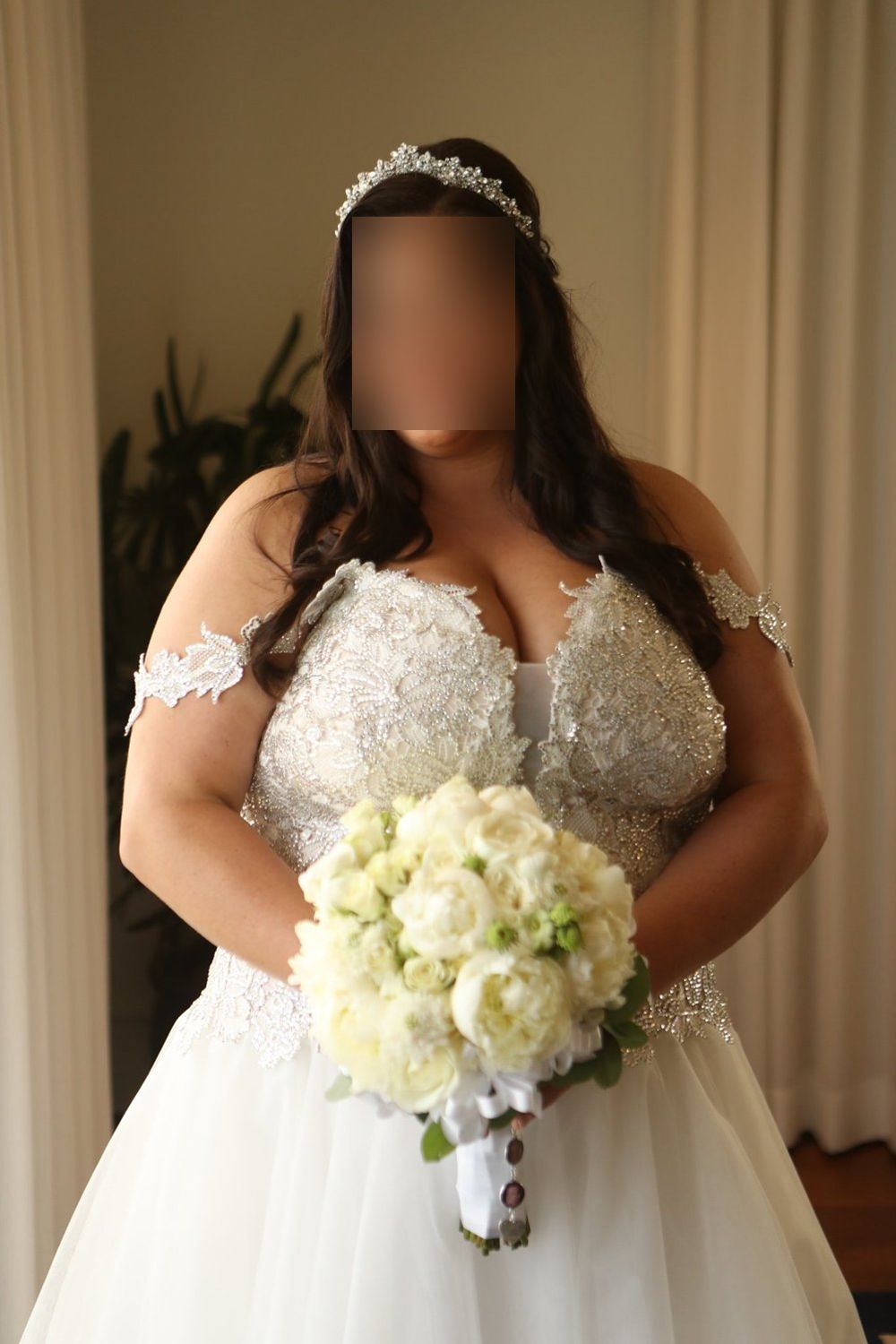 Pnina Tornai 14563 Love Collection With Veil 0