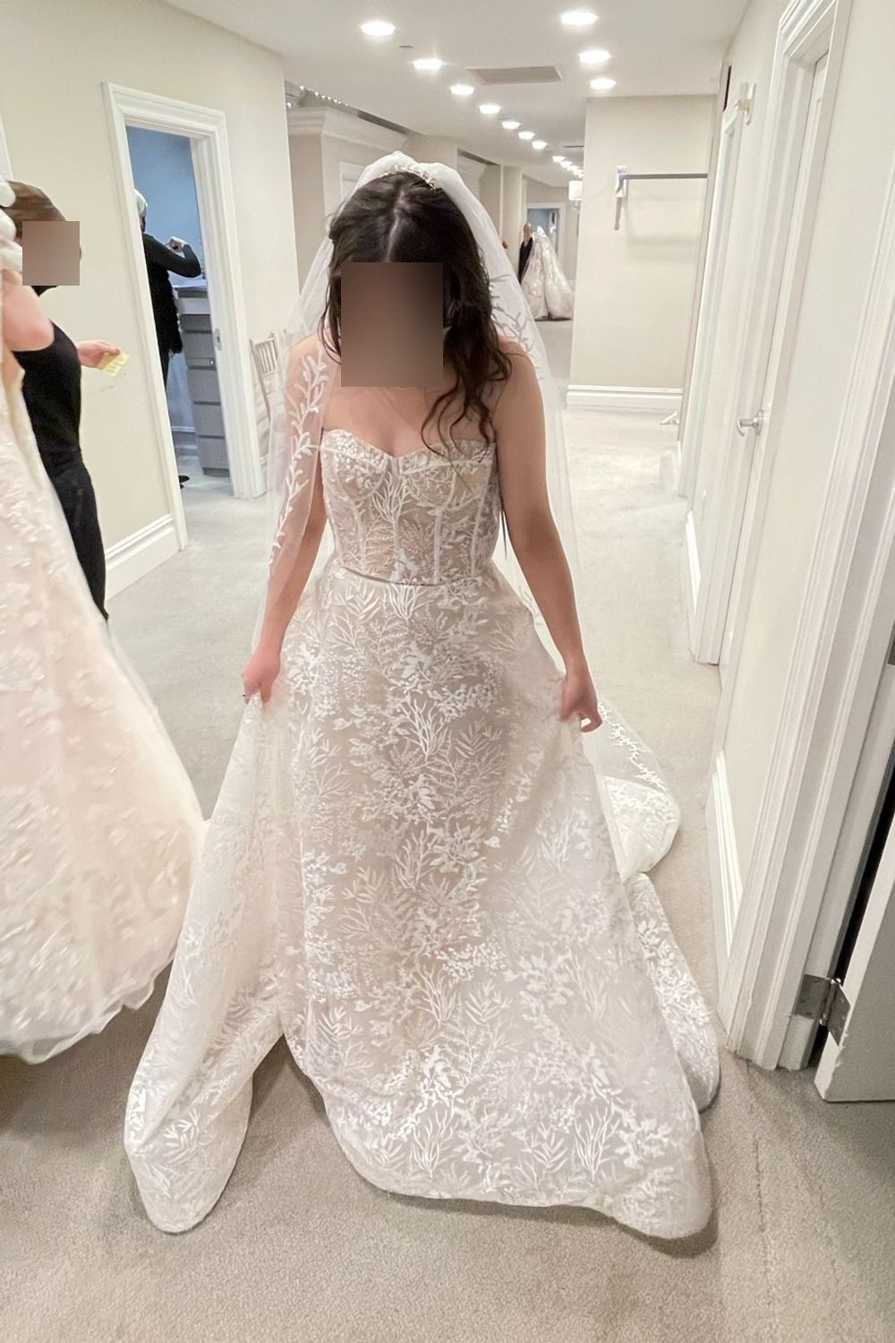 Reem Acra She's Forever 034 2