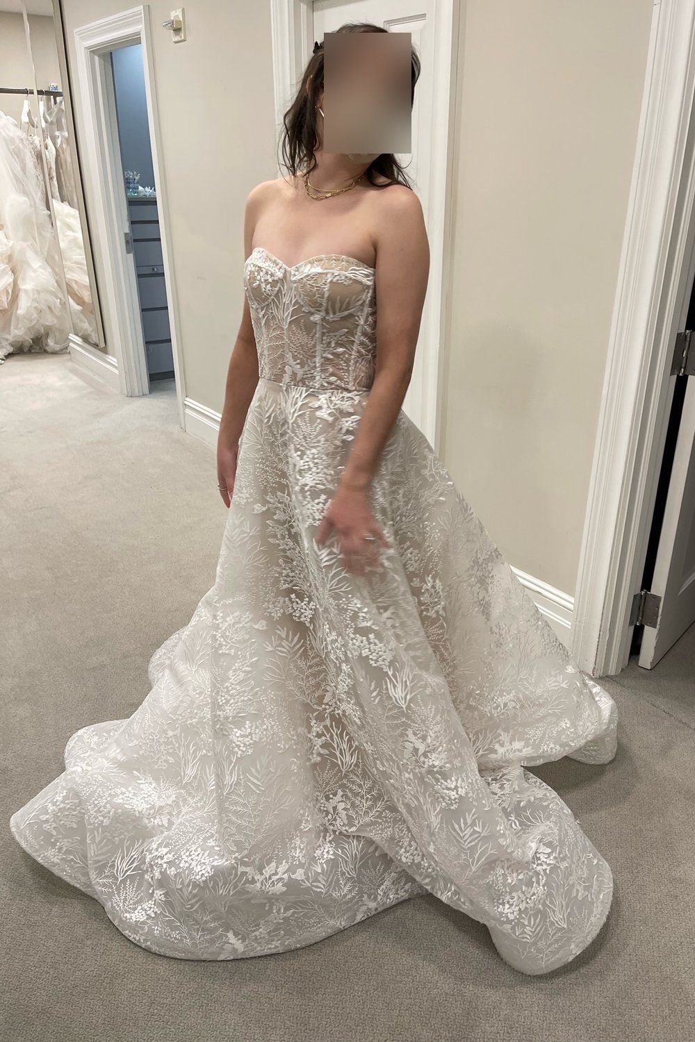 Reem Acra She's Forever 034 1