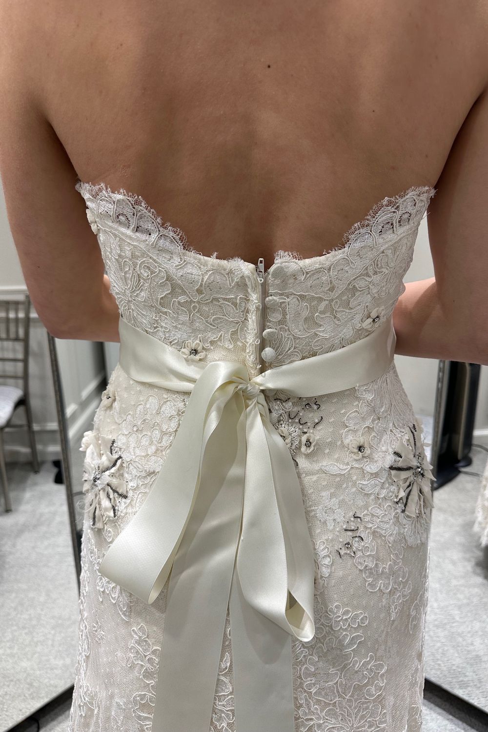 Monique Lhuillier Valeria with Veil 4