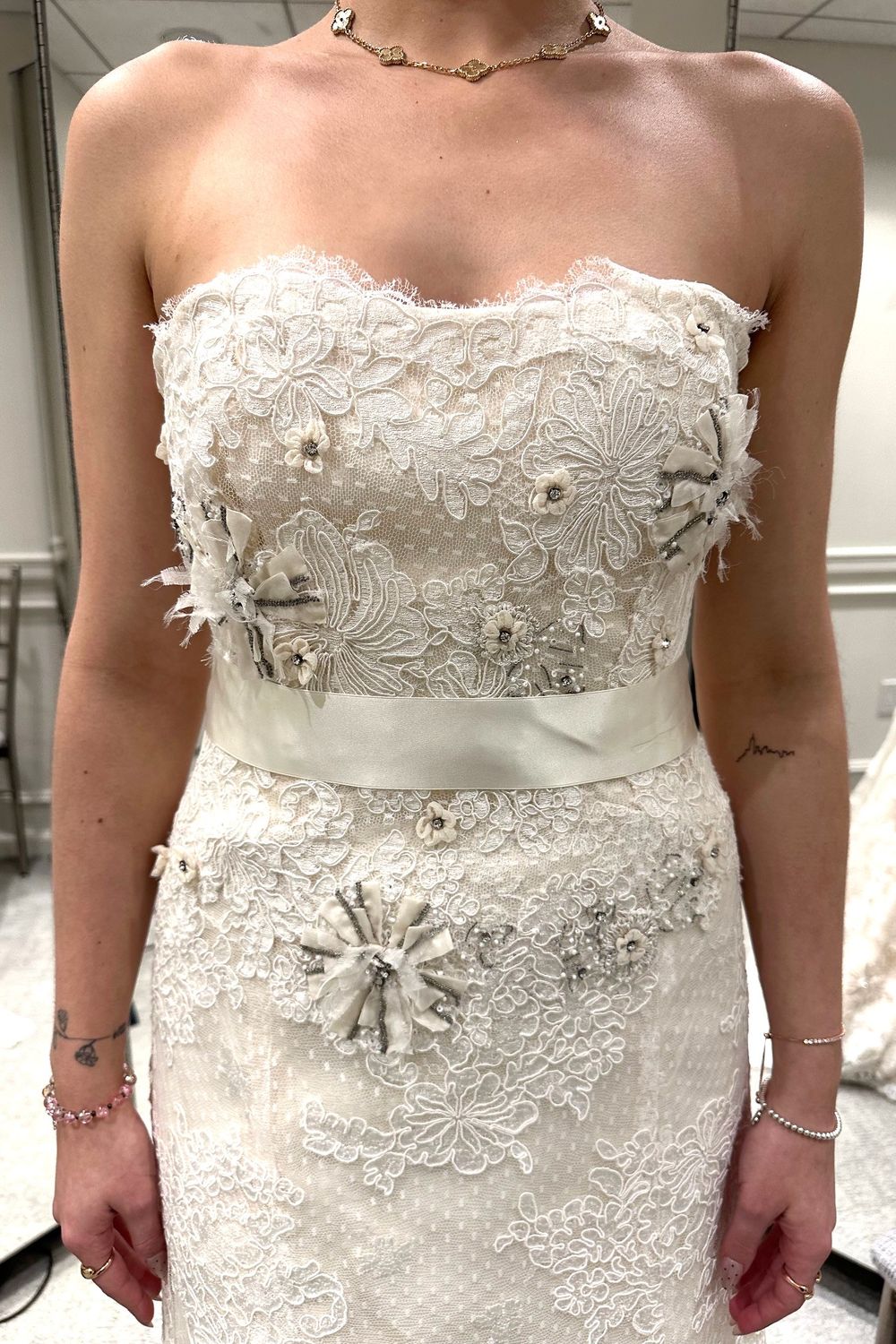 Monique Lhuillier Valeria with Veil 2