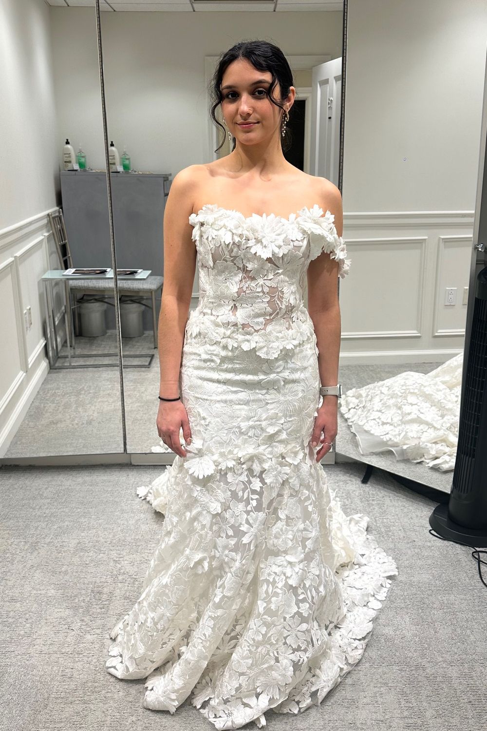 Pnina Tornai 4967 with Veil 9