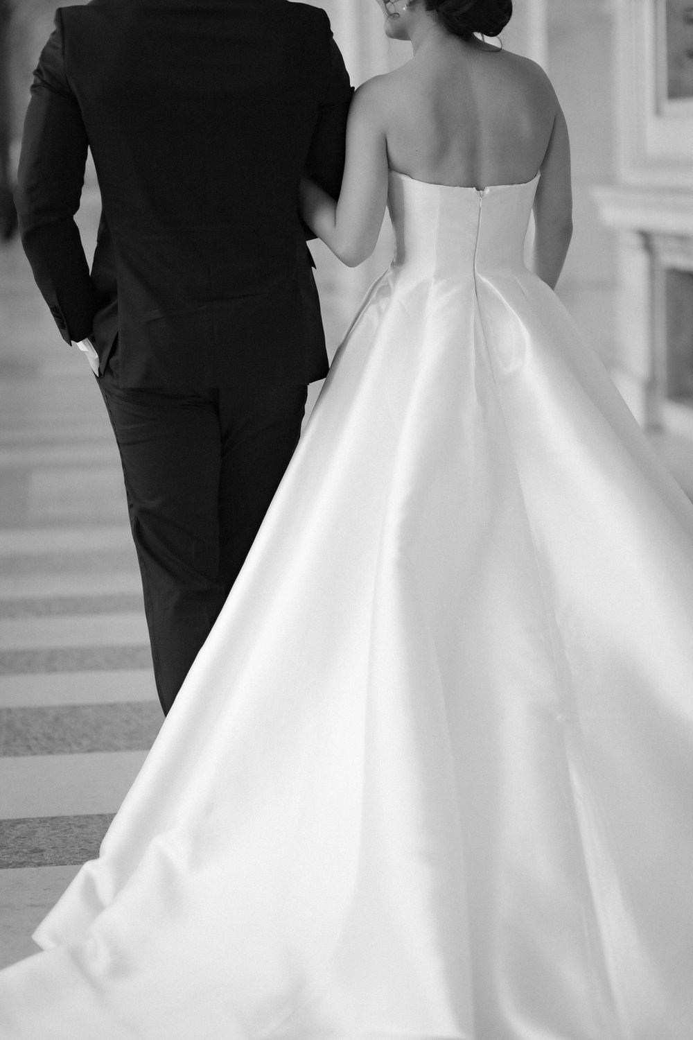 Pronovias Lynn with Veil 5