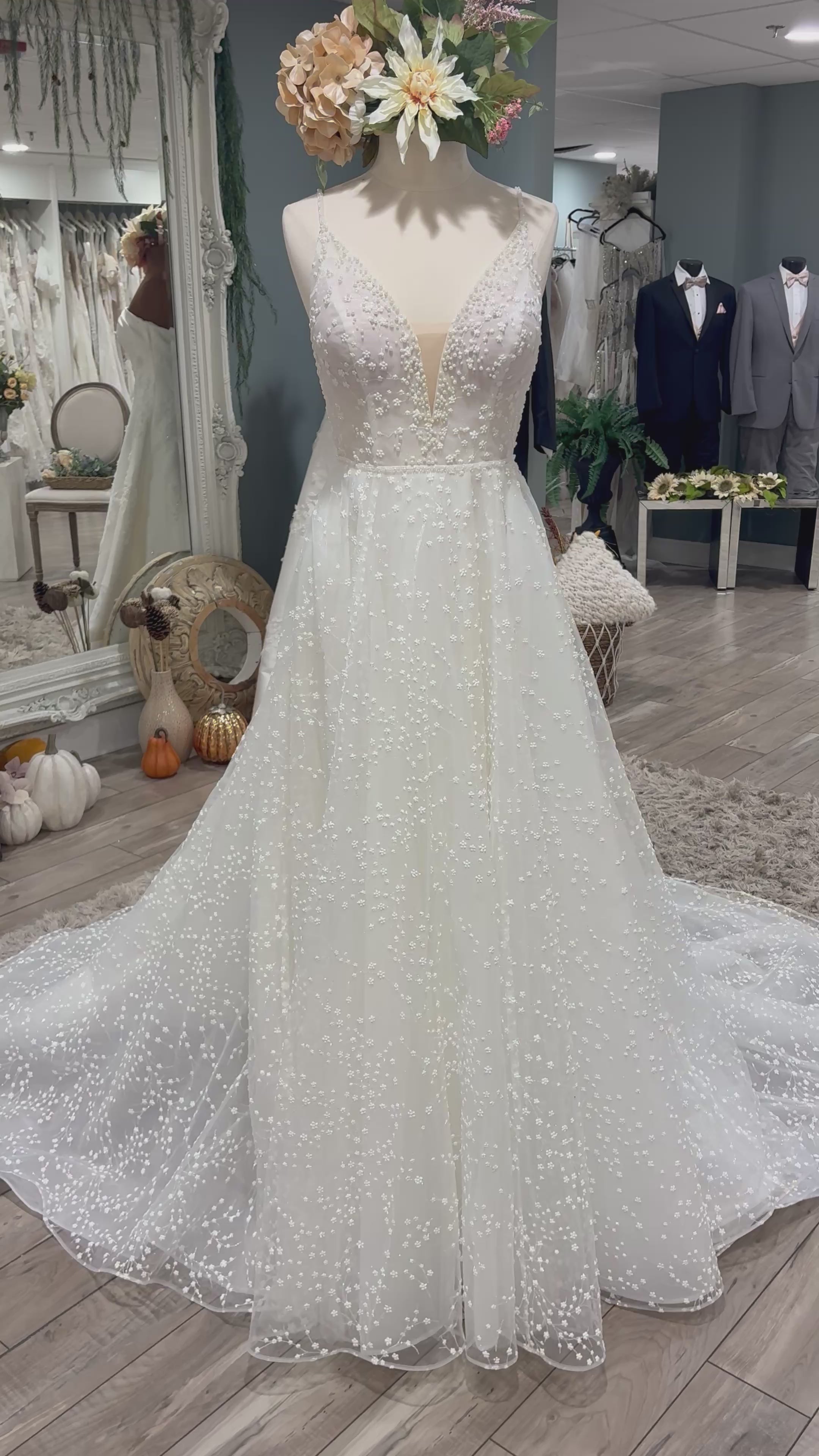 D3858