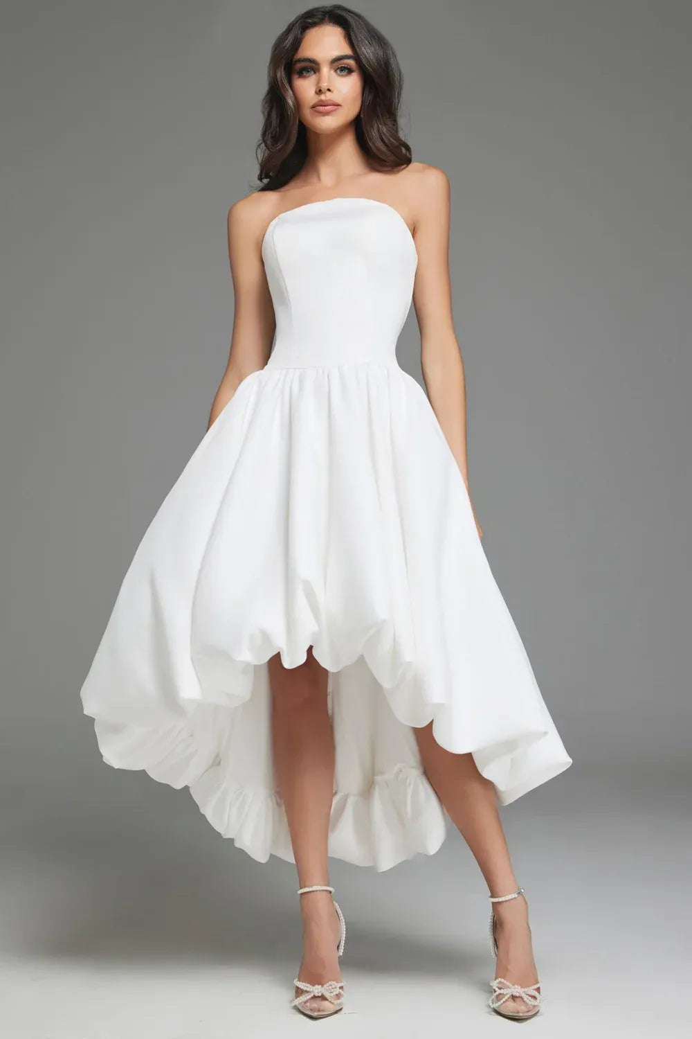 Jovani's Accessible Elegance: Designer Glamour Under $1,150
