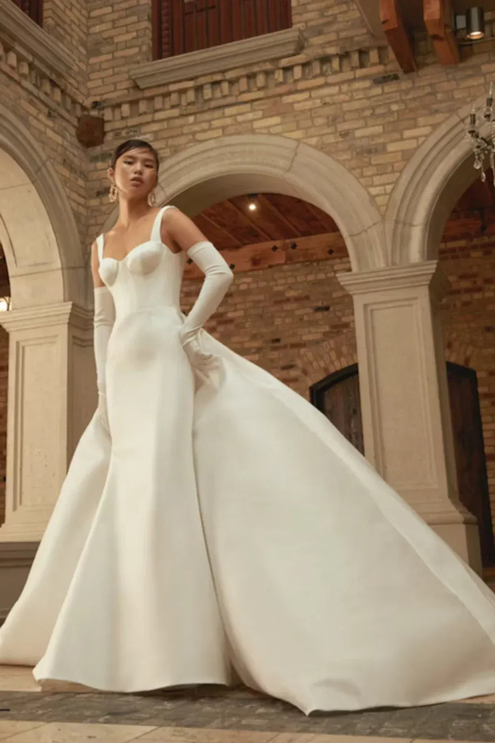 Rivini's Romantic Legacy: Where Italian Artistry Meets Modern Bridal Dreams