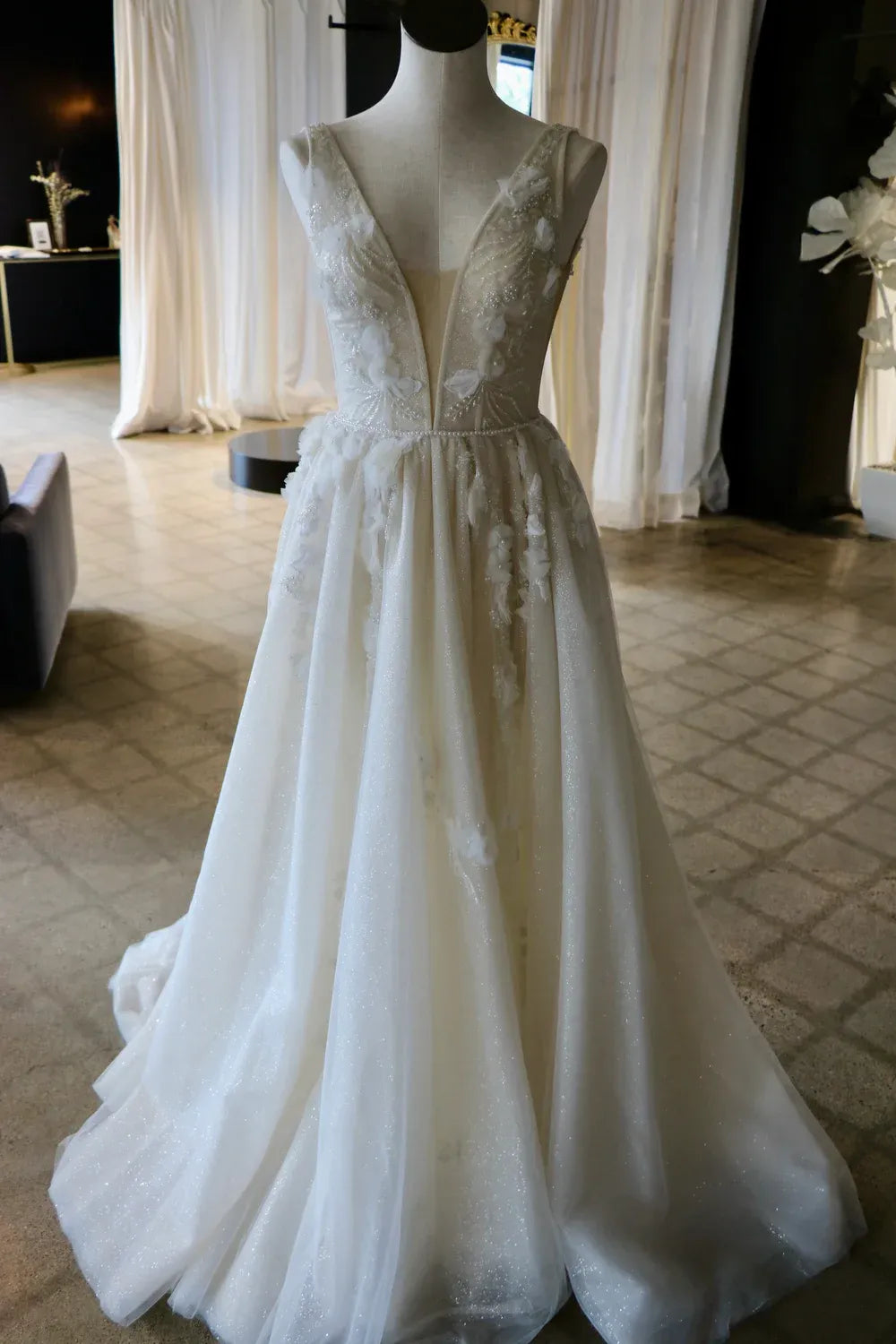 The Artistry of Colby John: Where Modern Romance Meets Timeless Elegance