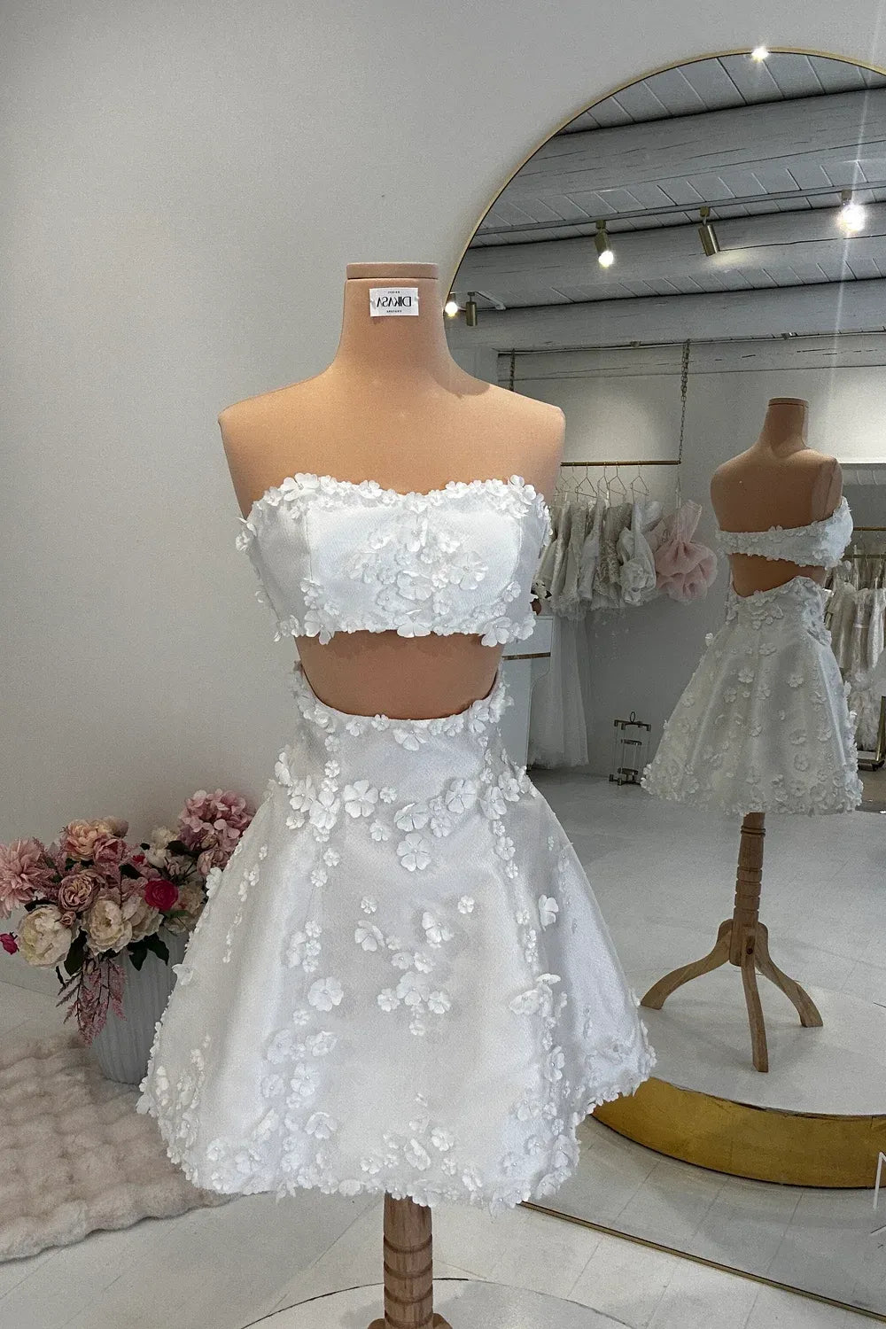 DiKaSa Couture: Where Haute Couture Meets Bridal Artistry