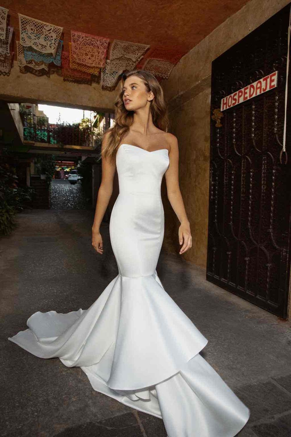 The Art of Understated Elegance: Scout's Refined Bridal Vision