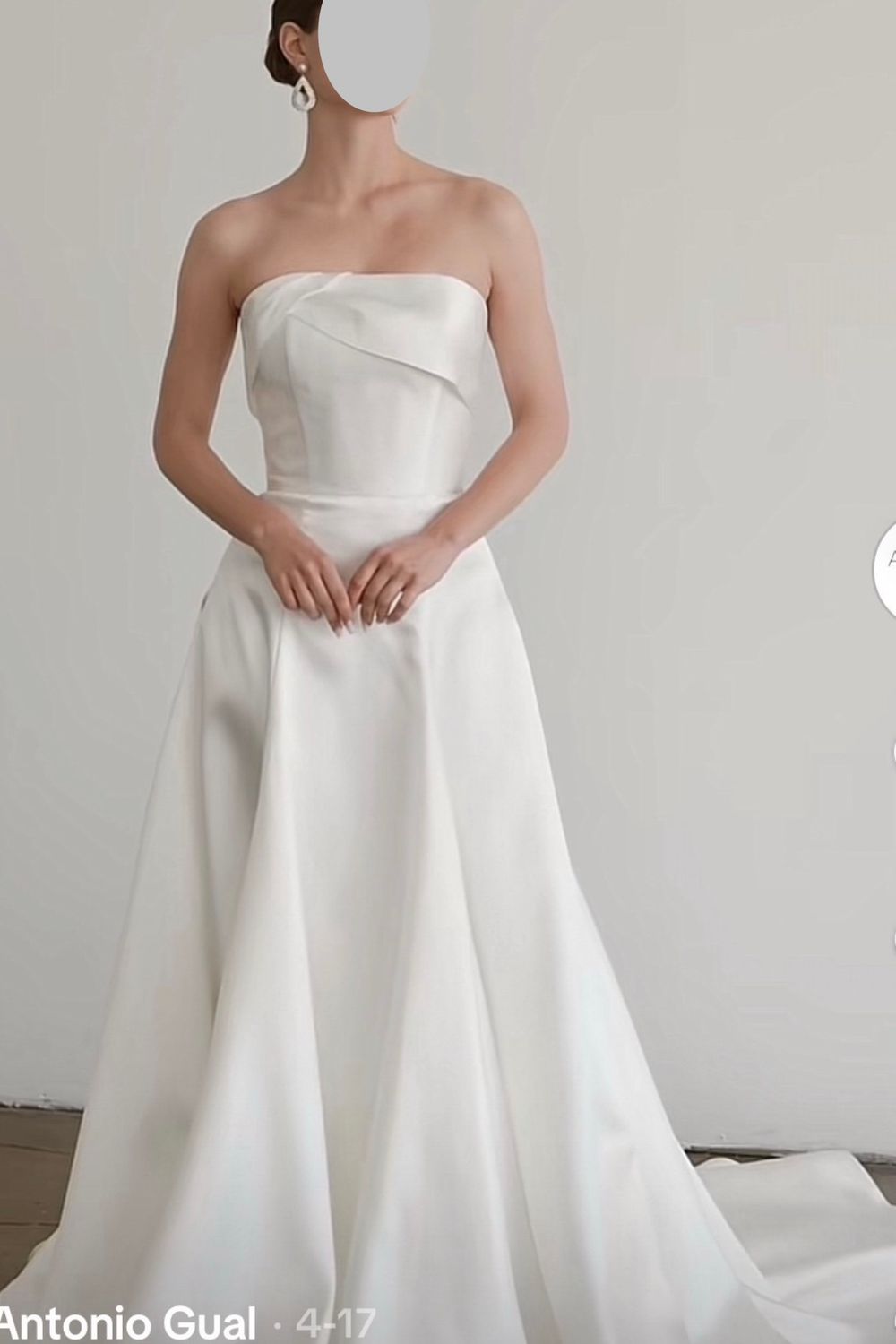 The Artistry of Antonio Gual: Spanish Couture Meets Timeless Romance